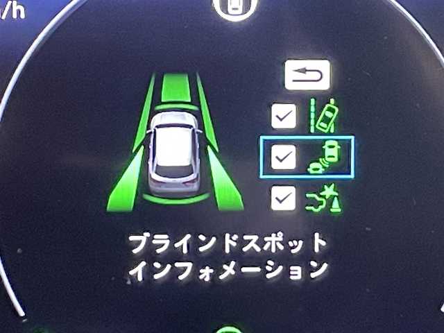 ホンダ ＺＲ－Ｖ ハイブリッド e:HEV Z 愛知県 2024(令6)年 1.1万km ミッドナイトブルービームM 純正９インチディスプレイナビ　/（FM/AM/USB/Bluetooth/スマホ連載/フルセグTV)/純正エアロ（Ｆ／Ｓ）/マルチビューカメラシステム　/ホンダセンシング　/　　-衝突軽減ブレーキ/　　-誤発進抑制機能/　　-アダプティブクルーズコントロール/　　-車線維持支援システム/　　-先行車発進お知らせ機能/　　-標識認識機能/　　-オートハイビーム/　　-ブラインドスポットインフォメーション/ビルトインＥＴＣ２．０　/シートヒーター　/LEDヘッドライト/LEDフォグランプ/ワイヤレス充電　/電動バックドア　/ドライブレコーダー　/メモリー機能付きパワーシート　/ステアリングヒーター/パドルシフト/純正フロアマット