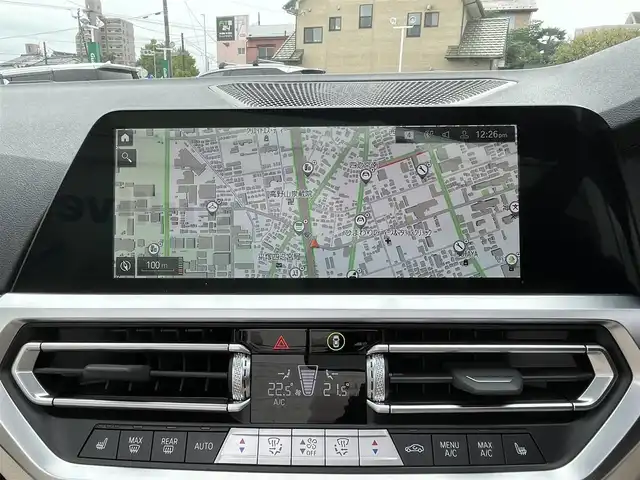 ＢＭＷ ４２０ｉ カブリオレ 神奈川県 2021(令3)年 2.5万km 緑