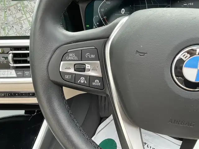 ＢＭＷ ４２０ｉ カブリオレ 神奈川県 2021(令3)年 2.5万km 緑