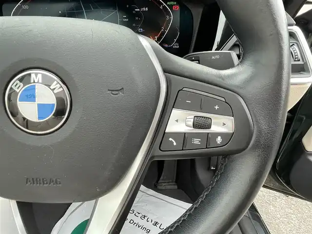 ＢＭＷ ４２０ｉ カブリオレ 神奈川県 2021(令3)年 2.5万km 緑