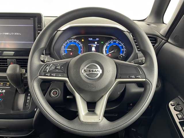 日産 ルークス ハイウェイスター X 埼玉県 2020(令2)年 3.9万km アトランティックブルー 純正９型ナビ/パワースライドドア/全方位カメラ　/ドライブレコーダー　/ＥＴＣ　/後席ロールサンシェード　/サーキュレーター　/ウインカーミラー　/フォグランプ　/純正アルミホイール　/スマートキー×２/フロアマット