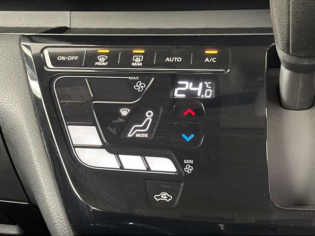 日産 ルークス ハイウェイスター X 埼玉県 2020(令2)年 3.9万km アトランティックブルー 純正９型ナビ/パワースライドドア/全方位カメラ　/ドライブレコーダー　/ＥＴＣ　/後席ロールサンシェード　/サーキュレーター　/ウインカーミラー　/フォグランプ　/純正アルミホイール　/スマートキー×２/フロアマット
