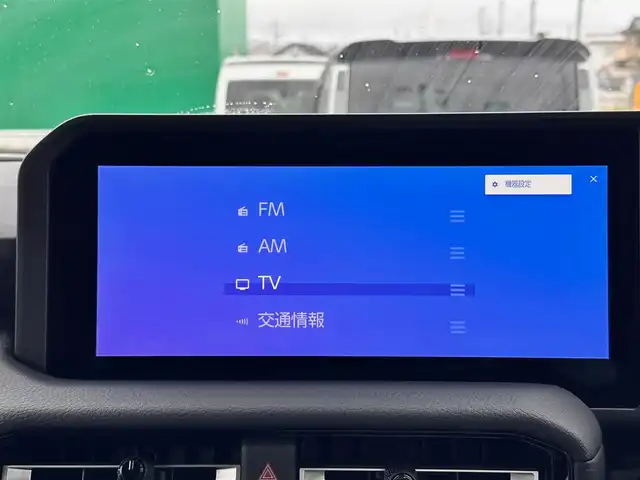 トヨタ ランドクルーザー ２５０ VX 宮城県 2025(令7)年 0.2万km ブラック 丸目1眼LEDヘッドライト/ルーフレール/寒冷地仕様/ワンオーナー/純正12.3インチディスプレイオーディオナビ/・フルセグ/・HDMI入力/・パイオニアプレミアムサウンドシステム/・AppleCarPlay/ＡｎｄｒｏｉｄＡuto/・ＡＭ/FMチューナー/・ＵＳＢ入力/パノラマミックビューモニター/セーフティセンス/・プリクラッシュセーフティ/・レーダークルーズコントロール/・レーンディパーチャーアラート/・オートマチックハイビーム/・ドライバー異常検知対応システム/・プロアクティブドライビングアシスト/・発進遅れ告知機能/・レーントレーシングアシスト/・ロードサインアシスト/デジタルインナーミラー/ドライブレコーダー/黒革シート【ベンチレーション】/パワーシート/スペアタイヤ/トノカバー/保証書