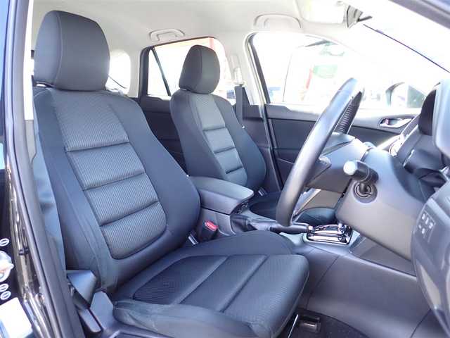 マツダ ＣＸ－５ XD 千葉県 2012(平24)年 8.7万km ブラック 純正SDナビ(C9Y8)/・CD /DVD/・フルセグ/・Bluetooth/・ミュージックサーバー/バックカメラ/ETC/ドライブレコーダー/プッシュスタート/オートライト/アダプティブフロントライティングシステム/リアビークルモニタリングシステム/クルーズコントロール/アイドリングストップ/ステアリングスイッチ/電動格納ウィンカーミラー/フロアマット/スマートキー×2/取扱説明書/ナビ取扱説明書/保証書