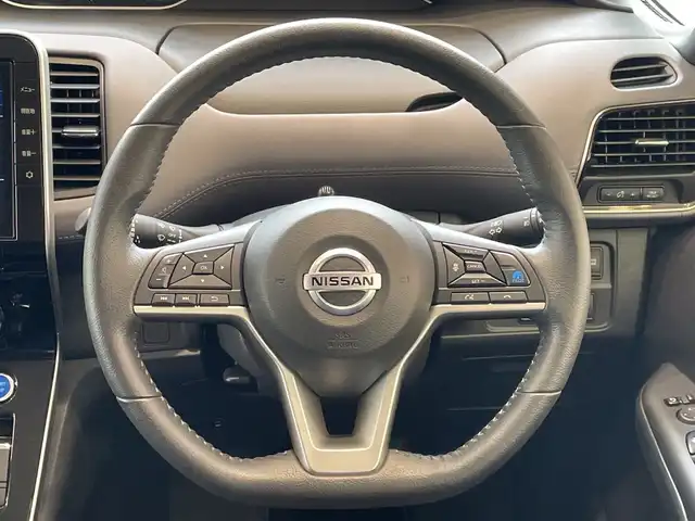 日産 セレナ e－パワー HWS V アーバンクロム 埼玉県 2022(令4)年 2.1万km ダイヤモンドブラック エマージェンシーブレーキ　/プロパイロット　/純正10インチメモリナビ/　　CD/DVD/BT/フルセグ　/アラウンドビューモニター　/両側パワースライドドア　/LEDオートライト　/純正16インチアルミホイール /インテリミラー/ステアリングスイッチ/電子パーキング /純正ETC