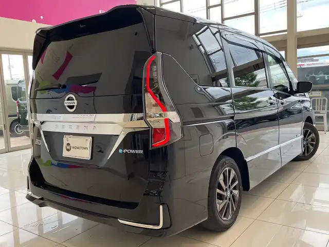 日産 セレナ e－パワー HWS V アーバンクロム 埼玉県 2022(令4)年 2.1万km ダイヤモンドブラック エマージェンシーブレーキ　/プロパイロット　/純正10インチメモリナビ/　　CD/DVD/BT/フルセグ　/アラウンドビューモニター　/両側パワースライドドア　/LEDオートライト　/純正16インチアルミホイール /インテリミラー/ステアリングスイッチ/電子パーキング /純正ETC