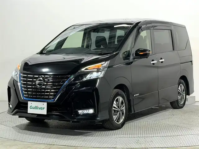 日産 セレナ e－パワー ハイウェイスター V 大阪府 2020(令2)年 5.8万km ダイヤモンドブラック ProPILOT 純正10incナビTV 360カメラ フリップダウンモニター シート＆ハンドルヒーター レーダーC 衝突軽減ブレーキ レーンアシスト ブラインドSM 両側パワースライドドア パークアシスト クリアランスソナー