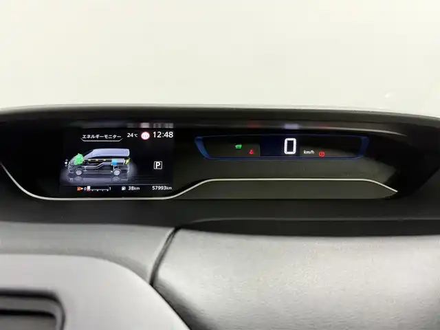 日産 セレナ e－パワー ハイウェイスター V 大阪府 2020(令2)年 5.8万km ダイヤモンドブラック ProPILOT 純正10incナビTV 360カメラ フリップダウンモニター シート＆ハンドルヒーター レーダーC 衝突軽減ブレーキ レーンアシスト ブラインドSM 両側パワースライドドア パークアシスト クリアランスソナー