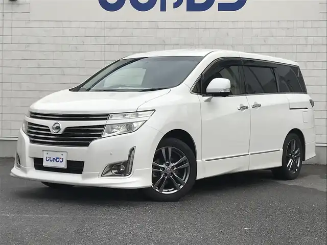 日産 エルグランド 250HWS アーバンクロム 栃木県 2013(平25)年 8.1万km ブリリアントホワイトパール 株)IDOMが運営する【じしゃロン小山店】の自社ローン専用車両になります。こちらは現金またはオートローンご利用時の価格です。自社ローンご希望の方は別途その旨お申付け下さい//禁煙車/純正フルセグナビ/（CD/DVD/AM/FMラジオ）/(Bluetooth)/スマートキー/プッシュスタート/バックカメラ/オールアラウンドビュー/ＥＴＣ/両側パワースライドドア/フリップダウンモニター/オットマン/ステアリングリモコン/ドライブレコーダー/コーナーセンサー/電動格納ドアミラー/パワーウインドウ/オートライト/自動防眩ミラー