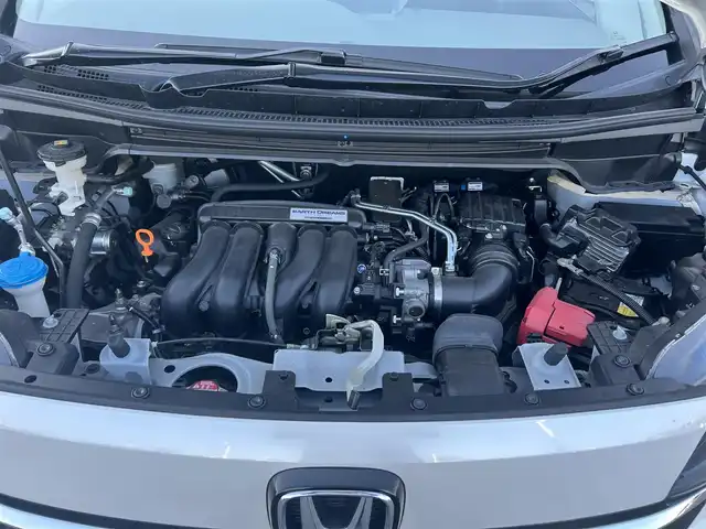 ホンダ フリード＋ G ホンダセンシング 栃木県 2020(令2)年 3万km プラチナホワイトパール ホンダセンシング/・衝突軽減ブレーキ/・誤発進抑制機能/・路外逸脱抑制機能/・歩行者事故低減ステアリング/・標識認識機能/・先行車発進お知らせ機能/・車線維持支援システム/・アダプティブクルーズコントロール/純正９インチSDナビ/・フルセグTV/・CD/DVD/BT/・USB/SD/AM.FM/バックカメラ/ビルトインETC/ドライブレコーダー/両側電動スライドドア/D/N席シートヒーター/革巻きステアリング/ステアリングスイッチ/スマートキー/プッシュスタート/アイドリングストップ/LEDヘッドライト/オートライト/フロアマット/横滑り防止システム/電動格納ウィンカーミラー