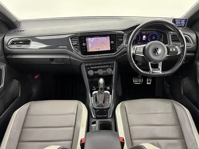 フォルクスワーゲン ＶＷ Ｔ－ロック TDI スポーツ 福岡県 2021(令3)年 7万km 白 純正ナビ　/バックカメラ　/ビルトインETC２．０　/前後ドラレコ　/レーダー探知機　/レーダークルコン　/コーナーセンサー　/ブラインドスポットモニター　/アイドリングストップ　/パドルシフト　/シートヒーター　/ルーフレール　/純正１８インチアルミホイール　/LEDヘッドライト