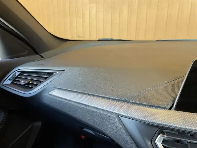 ＢＭＷ Ｍ１３５ｉ xDrive 愛知県 2020(令2)年 2.6万km アルピンホワイトⅢ 純正ナビ /バックカメラ /AppleCarPlay/シートヒーター /ドライビングモード/インテリジェントセーフティ /ACC /レーンアシスト /ドラレコ /コーナーセンサー /パワーシート /パワーバックドア /ワイヤレスチャージング