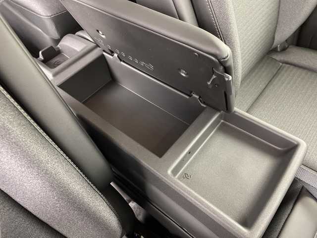 日産 セレナ e－パワー ハイウェイスター V 大阪府 2025(令7)年 0.1千km ホワイト 登録済未使用車/禁煙車/360度セーフティサポート/　・インテリジェントエマージェンシーブレーキ/　・踏み間違い防止アシスト/　・車線逸脱警報機能/　・後方車両検知警報/　・インテリジェントアラウンドビューモニター/　・ハイビームアシスト/　・標識認識機能/純正ナビ/　（Bluetooth/USB）/フルセグTV/両側パワースライドドア/レーダークルーズコントロール/ハーフレザーシート/LEDヘッドライト/オートライト/フォグランプ/純正16インチアルミホイール/スマートキー/ETC