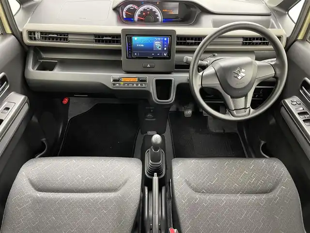 スズキ ワゴンＲ FX 熊本県 2024(令6)年 0.2万km シフォンアイボリーM 禁煙車　/ワンオーナー/５速MT/ディスプレイオーディオ（ＣＤ・ＤＶＤ・ＢＴ・ＡＭ・ＦＭ）/バックカメラ　/後ろのみクリアランスソナー　/運転席シートヒーター　/衝突軽減ブレーキ　/レーンキープアシスト　/横滑り防止　/純正フロアマット/電動格納ミラー/ドアバイザー/プッシュスタート/スマートキー/スペアキー1本/保証書　/取扱説明書