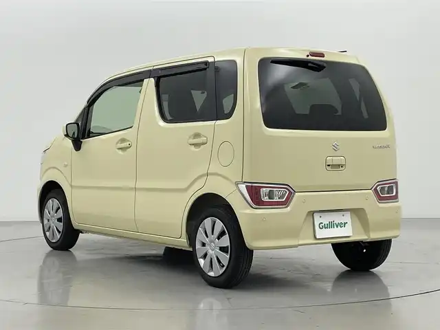 スズキ ワゴンＲ FX 熊本県 2024(令6)年 0.2万km シフォンアイボリーM 禁煙車　/ワンオーナー/５速MT/ディスプレイオーディオ（ＣＤ・ＤＶＤ・ＢＴ・ＡＭ・ＦＭ）/バックカメラ　/後ろのみクリアランスソナー　/運転席シートヒーター　/衝突軽減ブレーキ　/レーンキープアシスト　/横滑り防止　/純正フロアマット/電動格納ミラー/ドアバイザー/プッシュスタート/スマートキー/スペアキー1本/保証書　/取扱説明書