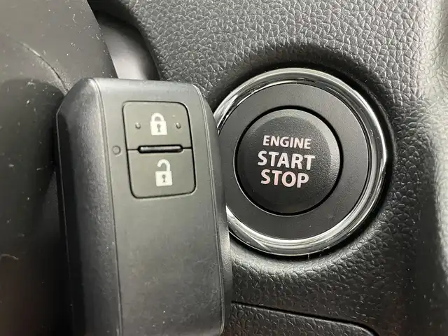 スズキ ワゴンＲ FX 熊本県 2024(令6)年 0.2万km シフォンアイボリーM 禁煙車　/ワンオーナー/５速MT/ディスプレイオーディオ（ＣＤ・ＤＶＤ・ＢＴ・ＡＭ・ＦＭ）/バックカメラ　/後ろのみクリアランスソナー　/運転席シートヒーター　/衝突軽減ブレーキ　/レーンキープアシスト　/横滑り防止　/純正フロアマット/電動格納ミラー/ドアバイザー/プッシュスタート/スマートキー/スペアキー1本/保証書　/取扱説明書