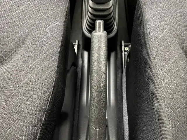 スズキ ワゴンＲ FX 熊本県 2024(令6)年 0.2万km シフォンアイボリーM 禁煙車　/ワンオーナー/５速MT/ディスプレイオーディオ（ＣＤ・ＤＶＤ・ＢＴ・ＡＭ・ＦＭ）/バックカメラ　/後ろのみクリアランスソナー　/運転席シートヒーター　/衝突軽減ブレーキ　/レーンキープアシスト　/横滑り防止　/純正フロアマット/電動格納ミラー/ドアバイザー/プッシュスタート/スマートキー/スペアキー1本/保証書　/取扱説明書