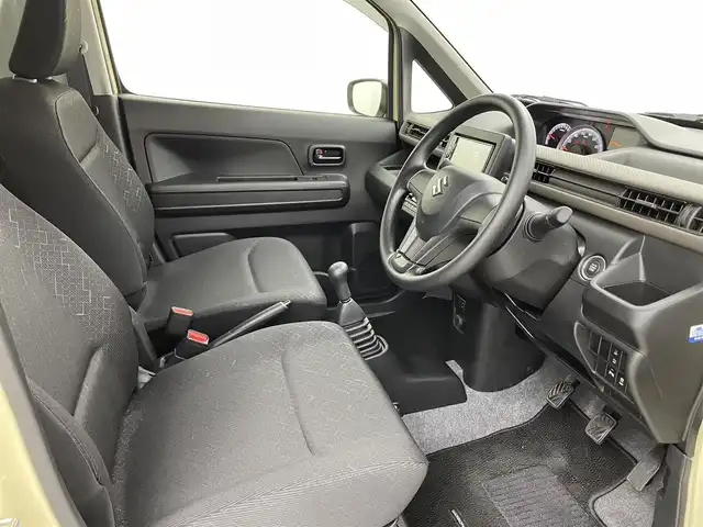 スズキ ワゴンＲ FX 熊本県 2024(令6)年 0.2万km シフォンアイボリーM 禁煙車　/ワンオーナー/５速MT/ディスプレイオーディオ（ＣＤ・ＤＶＤ・ＢＴ・ＡＭ・ＦＭ）/バックカメラ　/後ろのみクリアランスソナー　/運転席シートヒーター　/衝突軽減ブレーキ　/レーンキープアシスト　/横滑り防止　/純正フロアマット/電動格納ミラー/ドアバイザー/プッシュスタート/スマートキー/スペアキー1本/保証書　/取扱説明書