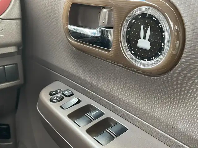 スズキ ラパン ショコラ G 佐賀県 2015(平27)年 1万km アーバンブラウンパールメタリック 社外SDナビゲーション/・ワンセグTV/AM/FM/CD/アイドリングストップ/ブラウンレザーシート(合皮)/ISOFIX対応/プッシュスタート/スマートキー/革巻きステアリング/純正キセノンヘッドライト/ドアバイザ―/取扱説明書/スペアキー１本