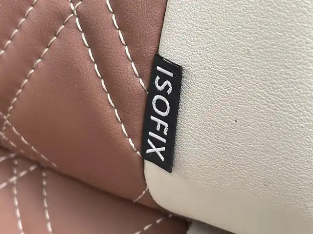 スズキ ラパン ショコラ G 佐賀県 2015(平27)年 1万km アーバンブラウンパールメタリック 社外SDナビゲーション/・ワンセグTV/AM/FM/CD/アイドリングストップ/ブラウンレザーシート(合皮)/ISOFIX対応/プッシュスタート/スマートキー/革巻きステアリング/純正キセノンヘッドライト/ドアバイザ―/取扱説明書/スペアキー１本