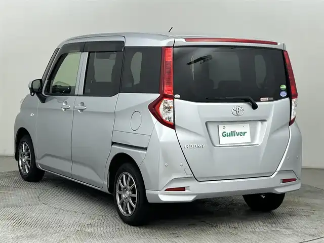 トヨタ ルーミー X S 道央・札幌 2019(平31)年 2.2万km ブライトシルバーM ・４ＷＤ/・寒冷地仕様/・ケンウッドナビ/・ドライブレコーダー/・衝突軽減ブレーキ/・横滑り防止機能/・クリアランスソナー/・ワンセグＴＶ＆ＦＭ＆ＡＭ/・アイドリングストップ/・オートライト/・オートハイビーム/・スマートキー＆プッシュスタート/・アルミホイール/・純正フロアマット/・スペアキー/・純正エンジンスターター/・片側パワースライドドア/・ドアバイザー/・エアコン/・ヘッドライトレベライザー