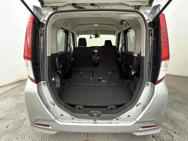 トヨタ ルーミー X S 道央・札幌 2019(平31)年 2.2万km ブライトシルバーM ・４ＷＤ/・寒冷地仕様/・ケンウッドナビ/・ドライブレコーダー/・衝突軽減ブレーキ/・横滑り防止機能/・クリアランスソナー/・ワンセグＴＶ＆ＦＭ＆ＡＭ/・アイドリングストップ/・オートライト/・オートハイビーム/・スマートキー＆プッシュスタート/・アルミホイール/・純正フロアマット/・スペアキー/・純正エンジンスターター/・片側パワースライドドア/・ドアバイザー/・エアコン/・ヘッドライトレベライザー