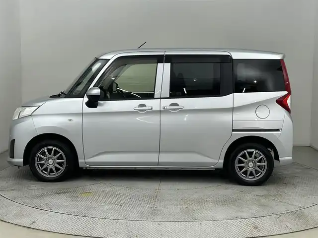 トヨタ ルーミー X S 道央・札幌 2019(平31)年 2.2万km ブライトシルバーM ・４ＷＤ/・寒冷地仕様/・ケンウッドナビ/・ドライブレコーダー/・衝突軽減ブレーキ/・横滑り防止機能/・クリアランスソナー/・ワンセグＴＶ＆ＦＭ＆ＡＭ/・アイドリングストップ/・オートライト/・オートハイビーム/・スマートキー＆プッシュスタート/・アルミホイール/・純正フロアマット/・スペアキー/・純正エンジンスターター/・片側パワースライドドア/・ドアバイザー/・エアコン/・ヘッドライトレベライザー
