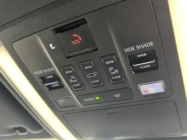 トヨタ アルファードハイブリット エグゼクティブ ラウンジ 千葉県 2023(令5)年 2.2万km プラチナホワイトパールマイカ 禁煙車/ワンオーナー/トヨタセーフティセンス/・プリクラッシュセーフティ/・プリクラッシュセーフティブレーキ/・クリアランスソナー/・レーンディパーチャーアラート/・ブラインドスポットモニター/・ヘッドアップディスプレイ/・レーダークルーズコントロール/・パーキングアシスト/左右独立ツインガラスルーフ/純正１３型フリップダウンモニター/JBLプレミアムサウンド/両側パワースライドドア/パワーバックドア/純正14インチディスプレイオーディオ（ナビ付き）/・USB/Bluetooth/フルセグTV/・全方位カメラ/・ビルトインETC2.0/・デジタルインナーミラー/革巻きステアリング/・ステアリングスイッチ/・ステアリングヒーター/・パドルシフト/レザーシート/・DNセカンドパワーシート/・D席メモリ付き/・DNセカンドシートヒーター/・DNセカンドエアーシート/置くだけ充電/AC100電源/純正フロアマット/純正１９インチAW/オートライト/・オートマチックハイビーム/・三眼LEDヘッドライト/・LEDフォグランプ