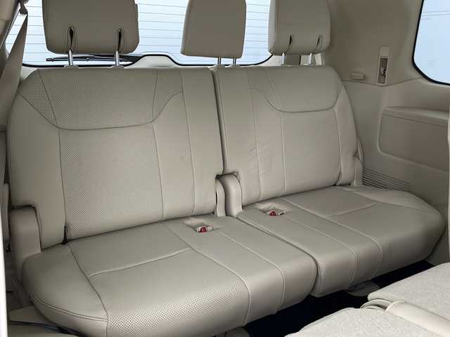 レクサス ＬＸ 570 新潟県 2016(平28)年 2.2万km ホワイトパールクリスタルシャイン ・4WD/・寒冷地仕様/・サンルーフ/・マークレビンソン/・メーカーナビ&CD&DVD&SD&BT&TV/・アラウンドビューモニター/・レクサスセーフティー/・プリクラッシュセーフティー/・LDA/RCTA/BSM/ACC/AHB/HUD/・クリアランスソナー/・ステアリングヒーター/・パワーバックドア/・パドルシフト/・ベージュレザーシート/・メモリ付パワーシート /・前席シートヒーター /・前席シートベンチレーション/・ステアリングヒーター/・マルチテレインセレクト/・クロールコントロール/・ヒルスタートアシストコントロール/・ビルトインETC2.0/・ヘッドライトクリーナー/・3眼LEDオートライト/・純正21インチAW
