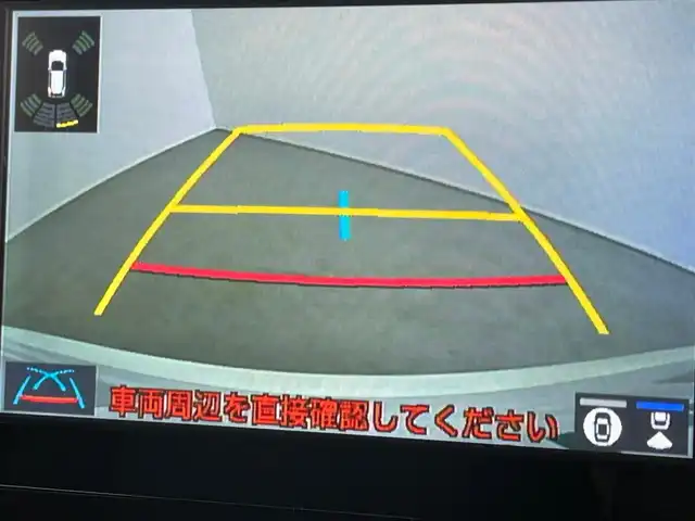 トヨタ カローラ クロス Z 埼玉県 2023(令5)年 0.6万km プラチナホワイトパールマイカ ワンオーナー　純正ディスプレイオーディオ　全周囲カメラ　トヨタセーフティセンス　レーンキープアシスト　レーダークルーズコントロール　パワーバックドア　ＢＳＭ　ＥＴＣ　シートヒーター　ＤＶＤデッキ