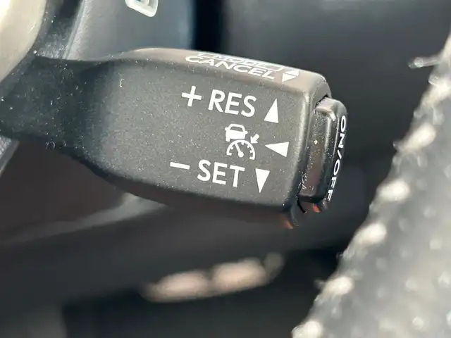 レクサス ＩＳ 300h Fスポーツ 富山県 2014(平26)年 12.7万km ホワイトノーヴァガラスフレーク メーカー純正ナビ/Bluetooth/CD/DVD/Blu-ray/USB入力端子/AUX入力端子/ＥＴＣ/フロント・バックカメラ/フルセグ/ドライブレコーダー/パワーシートD+N席/シートヒーターD+N席/エアーシートD+N席/ブラインドスポットモニター/パドルシフト/フロントフォグランプ/ハンドルスイッチ/プッシュスタート/スマートキー