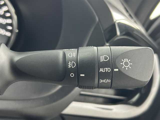 トヨタ ハイラックス Z GRスポーツ 埼玉県 2022(令4)年 2.3万km アティチュードブラックマイカ 純正９インチディスプレイオーディオ　全方位カメラ　リアキャノピー　パドルシフト　前後ドライブレコーダー　後方コーナーセンサー　ダウンヒルアシストコントロール　レーダークルーズコントロール　