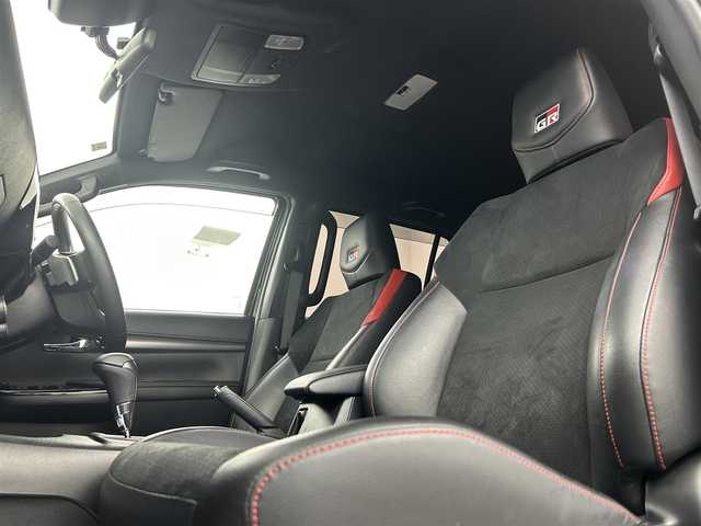 トヨタ ハイラックス Z GRスポーツ 埼玉県 2022(令4)年 2.3万km アティチュードブラックマイカ 純正９インチディスプレイオーディオ　全方位カメラ　リアキャノピー　パドルシフト　前後ドライブレコーダー　後方コーナーセンサー　ダウンヒルアシストコントロール　レーダークルーズコントロール　