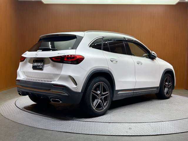 メルセデス・ベンツ ＧＬＡ２００ｄ 4マチック AMGライン 千葉県 2020(令2)年 5.1万km ポーラホワイト パノラマＳＲ　/純正ナビ　/３６０°カメラ　/ＡＣＣ　/ハーフレザーシート　/シートヒーター　/パワーシート　/マルチビームＬＥＤ　/ハイビームアシスト　/電動リアゲート　/ＥＴＣ　/純正１９インチＡＷ