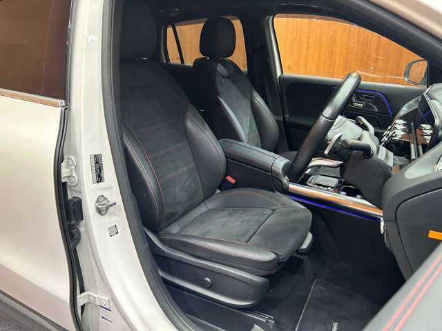 メルセデス・ベンツ ＧＬＡ２００ｄ 4マチック AMGライン 千葉県 2020(令2)年 5.1万km ポーラホワイト パノラマＳＲ　/純正ナビ　/３６０°カメラ　/ＡＣＣ　/ハーフレザーシート　/シートヒーター　/パワーシート　/マルチビームＬＥＤ　/ハイビームアシスト　/電動リアゲート　/ＥＴＣ　/純正１９インチＡＷ