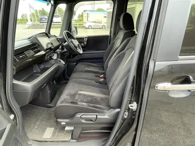 ホンダ Ｎ ＢＯＸ カスタム G L ホンダセンシング 道央・札幌 2018(平30)年 7.6万km クリスタルブラックパール ４WD/純正ディーラーOPナビ/CD/DVD/BT/フルセグ/ホンダセンシング/衝突被害軽減ブレーキ/横滑り防止装置/アダプティブクルーズコントロール/レーンキープアシスト/リヤコーナーセンサー/バックカメラ/ビルトインETC/アイドリングストップ/ECONモード/片側パワースライドドア/前席シートヒーター/ステアリングリモコン/プッシュスタート/スマートキー/LEDヘッドライト/オートライト/オートハイビーム/フォグランプ/電動格納ミラー/ヒーテッドドアミラー/ウィンカーミラー/純正ラバーフロアマット/ドアバイザー/スペアキー