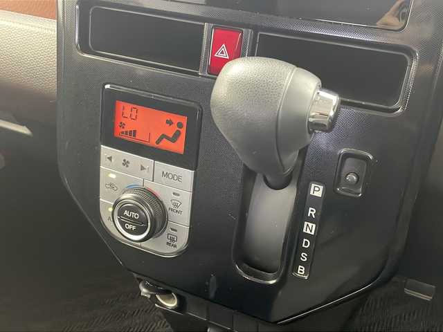 トヨタ タンク G S 栃木県 2018(平30)年 2.7万km ファインブルーマイカメタリック 純正ナビ/AM FM CD SD AUX BT ワンセグTV/前方ドライブレコーダー/両側パワースライドドア/バックカメラ/衝突軽減ブレーキ/クルーズコントロール/アイドリングストップ/ステアリングスイッチ/オートエアコン/電動格納ミラー/純正フロアマット/プッシュスタート/スマートキー/フォグランプ