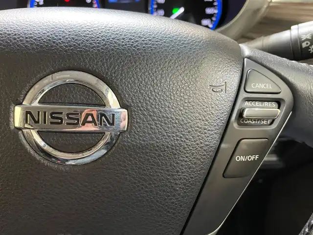 日産 エルグランド 250ハイウェイスターS 岩手県 2017(平29)年 9.5万km ファントムブラック ４WD/フリップダウンモニター　/両側パワースライドドア/クルーズコントロール/MTモード付きAT/横滑り防止装置/エンジンスターター/純正ナビ/（CD/DVD/Blu-rayDisc/フルセグ/USB/Bluetooth）/バックカメラ/ETC/ドライブレコーダー/リヤオートエアコン/オートライト/LEDヘッドライト/フォグランプ/純正18インチアルミホイール