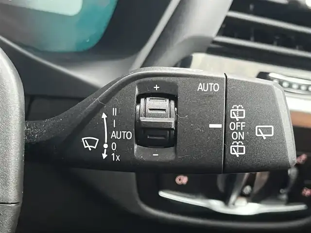 ＢＭＷ Ｘ３ xDrive20d Mスポーツ 静岡県 2020(令2)年 4.2万km アルピンホワイトⅢ ワンオーナー/ハイラインパッケージ/・ランバーサポート/・リヤシートヒーティング/・ヴァーネスカレザーシート/・ポプラグレーファインウッドインテリアトリム／パールクロームハイライト/電動パノラマガラスサンルーフ/アンビエントライト/M ライトアロイホイールダブルスポークスタイリング699M/BMWヘッドアップディスプレイ/ブラインドスポットアシスト/BMWライブコックピット/・12.3インチ マルチディスプレイメーターパネル/・10.25インチワイドコントロールディスプレイ/・HDDナビゲーションシステム/パーキングアシストプラス/・PDC/・パーキングアシスト/・トップビュー/・サイドビューカメラ/・リヤビューカメラ/ドライビングアシストプラス/・ACC/・ステアリング&レーンコントロールアシスト/・レーンディパーチャーウォーニング/・レーンチェンジウォーニング/・アクティブサイドコリジョンプロテクション/・前車接近警告機能/・衝突回避・被害軽減ブレーキ/・事故回避アシスト/・後車衝突警告機能/・クロストラフィックウォーニング/メモリー付パワーシート