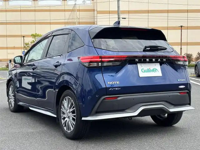 日産 ノート オーテック 宮城県 2021(令3)年 7.4万km オーロラフレアブルーパール 登録時走行距離７３５３１ｋｍ/ＡＵＴＥＣＨエアロ/ＡＵＴＥＣＨ革シート/全方位カメラ/純正ナビ/・フルセグテレビ/・Bluetooth/・ＡＭ／ＦＭ/インテリジェントエマージェンシーブレーキ/ブラインドスポットモニター/レーンキープアシスト/ナビ連動ドライブレコーダー/ＥＴＣ２．０/デジタルインナーミラー/オートライト/ドアバイザー/ＬＥＤヘッドライト
