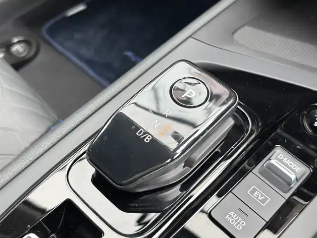 日産 ノート オーテック 宮城県 2021(令3)年 7.4万km オーロラフレアブルーパール 登録時走行距離７３５３１ｋｍ/ＡＵＴＥＣＨエアロ/ＡＵＴＥＣＨ革シート/全方位カメラ/純正ナビ/・フルセグテレビ/・Bluetooth/・ＡＭ／ＦＭ/インテリジェントエマージェンシーブレーキ/ブラインドスポットモニター/レーンキープアシスト/ナビ連動ドライブレコーダー/ＥＴＣ２．０/デジタルインナーミラー/オートライト/ドアバイザー/ＬＥＤヘッドライト