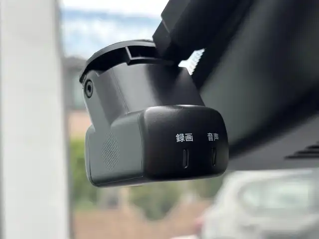 日産 ノート オーテック 宮城県 2021(令3)年 7.4万km オーロラフレアブルーパール 登録時走行距離７３５３１ｋｍ/ＡＵＴＥＣＨエアロ/ＡＵＴＥＣＨ革シート/全方位カメラ/純正ナビ/・フルセグテレビ/・Bluetooth/・ＡＭ／ＦＭ/インテリジェントエマージェンシーブレーキ/ブラインドスポットモニター/レーンキープアシスト/ナビ連動ドライブレコーダー/ＥＴＣ２．０/デジタルインナーミラー/オートライト/ドアバイザー/ＬＥＤヘッドライト