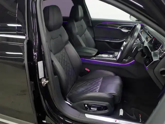 アウディ Ｓ８ クワトロ 兵庫県 2021(令3)年 4.1万km ミトスブラックメタリック パノラマサンルーフ/Bang & Olfsen 3D Advanced Sound System/レーザーライトパッケージ/アルカンタラヘッドライニング/アダプティブウインドウスクリーンワイパー/オプション２１インチアルミホイール/エアクオリティパッケージ/カラードブレーキキャリパーレッド/コンフォートパッケージ/バーチャルコックピット/純正ナビ/全方位カメラ/ヘッドアップディスプレイ/Apple Carplay/全席パワーシート/シートヒーター/ベンチレーター/電動トランクリッド/センターエアバッグ/本革シート
