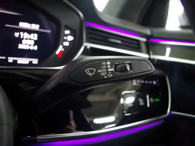 アウディ Ｓ８ クワトロ 兵庫県 2021(令3)年 4.1万km ミトスブラックメタリック パノラマサンルーフ/Bang & Olfsen 3D Advanced Sound System/レーザーライトパッケージ/アルカンタラヘッドライニング/アダプティブウインドウスクリーンワイパー/オプション２１インチアルミホイール/エアクオリティパッケージ/カラードブレーキキャリパーレッド/コンフォートパッケージ/バーチャルコックピット/純正ナビ/全方位カメラ/ヘッドアップディスプレイ/Apple Carplay/全席パワーシート/シートヒーター/ベンチレーター/電動トランクリッド/センターエアバッグ/本革シート
