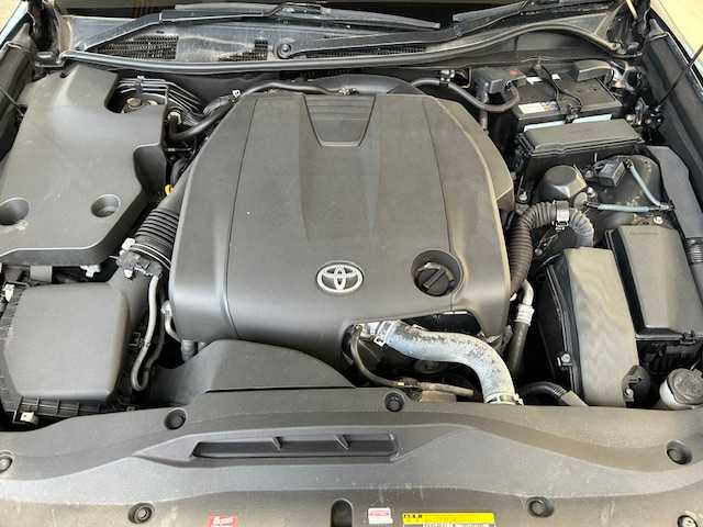 トヨタ クラウン アスリート G i－Four 道東・釧路十勝 2013(平25)年 6万km プレシャスブラックパール ４WD/純正HDDナビ/CD/DVD/BT/MSV/フルセグTV/バックカメラ/サンルーフ/クルーズコントロール/レザーシート/前席シートヒーター/前席エアーシート/前席パワーシート/前後ドライブレコーダー/革巻ステアリング/ETC/電動リアサンシェード/カーテンエアバック/冬タイヤ積み込み