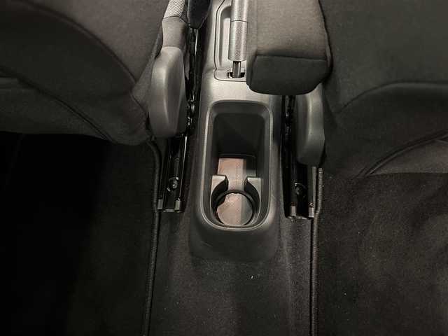 シトロエン Ｃ３ シャイン 岡山県 2022(令4)年 1.6万km 白 ワンオーナー/純正ディスプレイオーディオ/Apple Car Play/バックカメラ/クルーズコントロール/ブラインドスポットモニター/レーンディパーチャー/インテリジェントハイビーム/オートライト/ETC/LED/純正16インチAW