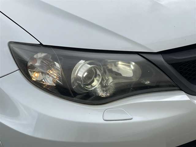 スバル インプレッサ ＷＲＸ STI A－Line タイプS 岩手県 2012(平24)年 9.7万km サテンホワイトパール 禁煙車/4WD/純正STIシート/大型純正ウィング/パドルシフト/前席パワーシート/社外ナビ/→フルセグTV/Bluetooth/CD/DVD/FM/AM/クルーズコントロール/横滑り防止装置/〇プッシュスタート/〇電動格納ミラー/ウィンカーミラー/〇ドアバイザー/〇フロアマット/〇スマートキー/〇シガーソケット/HIDヘッドライト/フォグライト/ETC