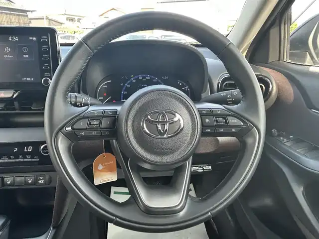 トヨタ ヤリスクロス ハイブリッド Z 兵庫県 2021(令3)年 2.3万km ブラックマイカ/ホワイトパールクリスタルシャイン 2トーン 純正ナビ/Bluetooth接続/バックモニター/USB端子/ドライブレコーダー/モデリスタエアロ/フルセグTV/ハーフレザーシート/オートライト/衝突被害転減システム/パワーシート/ABS/フォグランプ