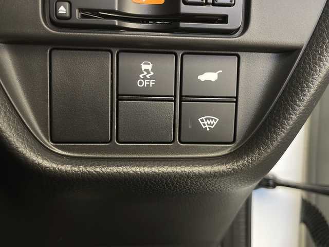 ホンダ ＺＲ－Ｖ ハイブリッド e:HEV Z 長野県 2023(令5)年 1.9万km プラチナホワイトパール 4WD/BOSEプレミアムサウンド/純正メモリナビ&フルセグTV&USB&BT/ホンダセンシング/アダプティブクルーズコントロール/路外逸脱警報/衝突軽減ブレーキ/踏み間違い防止/ブラインドスポットインフォメーション/社外前後ドライブレコーダー/パワーバックドア/レザーシート/前席シートヒーター/前席パワーシート/運転席シートメモリ/ステアリングスイッチ/ステアリングヒーター/パドルシフト/全方位カメラ/ビルトインETC2.0/LEDヘッドライト/オートライト/電動格納ミラー/ウィンカーミラー/ドアミラーヒーター/電動ホールド/ブレーキホールド/純正18インチAW装着/純正フロアマット/社外ドアバイザー/プッシュスタート/スマートキー