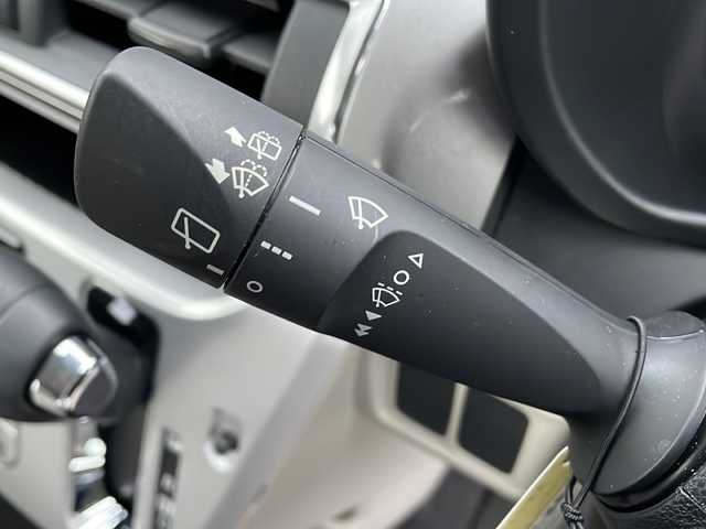 トヨタ ピクシスジョイ F X SAⅢ 岩手県 2022(令4)年 4万km シャイニングホワイトパール 禁煙車/純正SDナビ/AM/FM/Bluetooth/バックカメラ/ETC/ドライブレコーダー/衝突被害軽減ブレーキ/横滑り防止装置/アイドリングストップ/オートライト/オートハイビーム/スマートキー/プッシュスタート/電動格納ミラー/フロアマット/保証書/取扱説明書